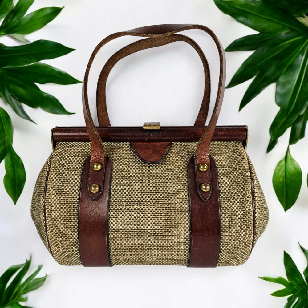 Vintage John Romain Small Doctor Bag: A Timeless Essential for Every Fashionista
